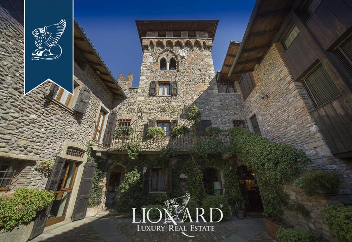 Image No.17-4 Bed Property for sale