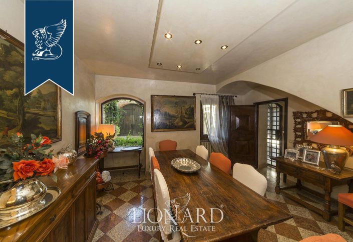 Image No.31-4 Bed Property for sale