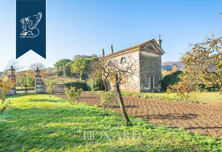 Image No.26-Villa for sale