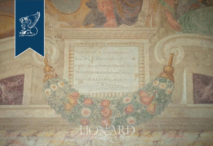 Image No.33-Villa for sale