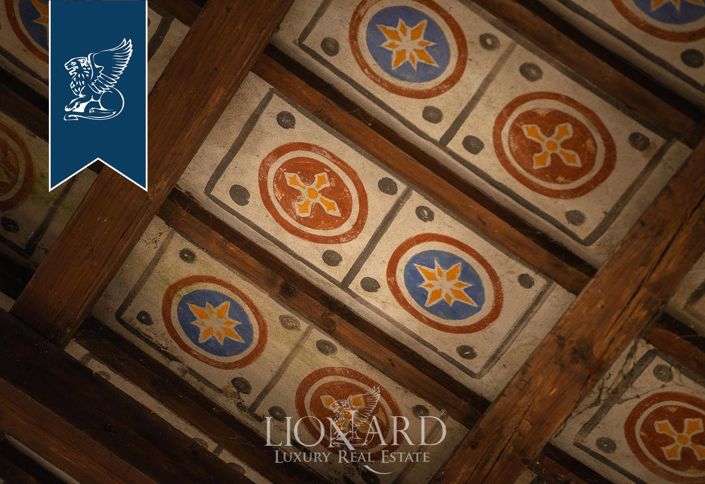 Image No.37-Villa for sale