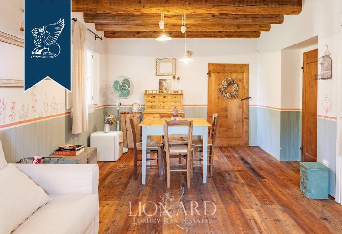 Image No.20-5 Bed Farmhouse for sale