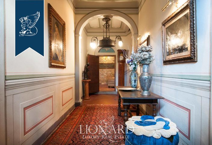 Image No.18-5 Bed Villa for sale