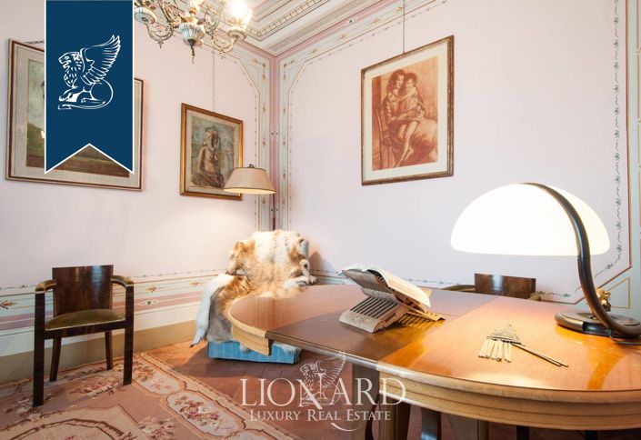 Image No.47-5 Bed Villa for sale