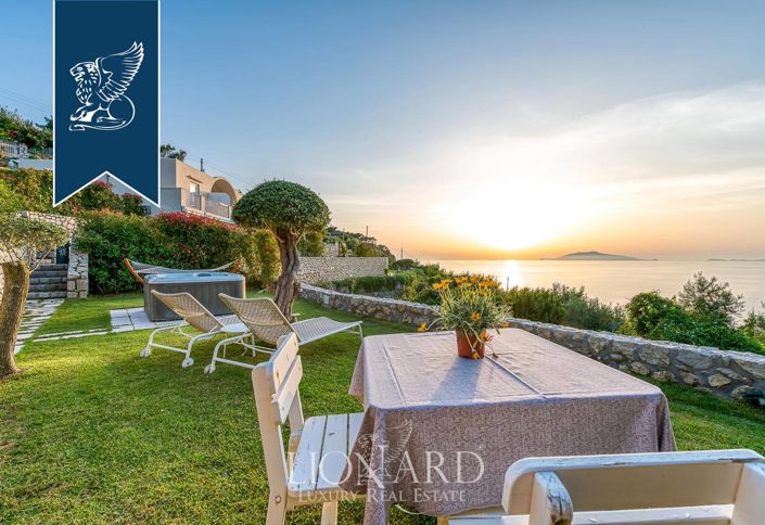 Image No.14-Villa de 7 chambres à vendre à Anacapri