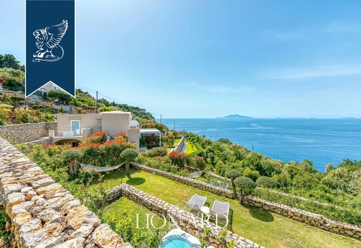 Image No.2-Villa de 7 chambres à vendre à Anacapri