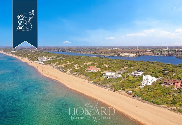 Image No.4-9 Bed Villa for sale