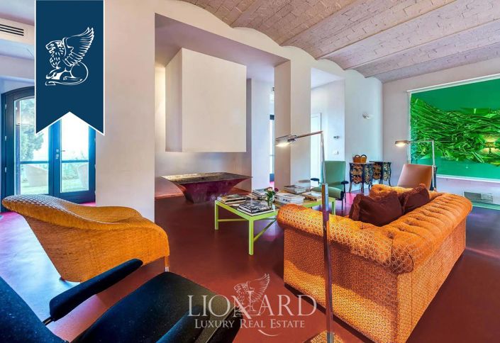 Image No.18-5 Bed Villa for sale