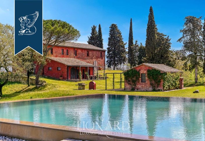 Image No.5-5 Bed Villa for sale