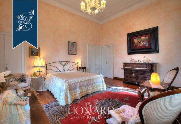 Image No.33-8 Bed Villa for sale