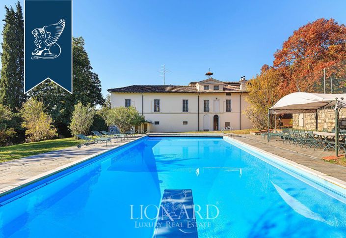 Image No.35-12 Bed Villa for sale