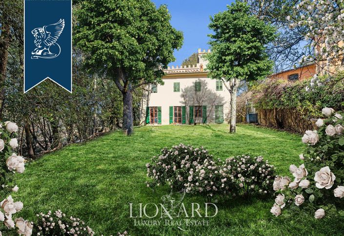 Image No.8-9 Bed Villa for sale