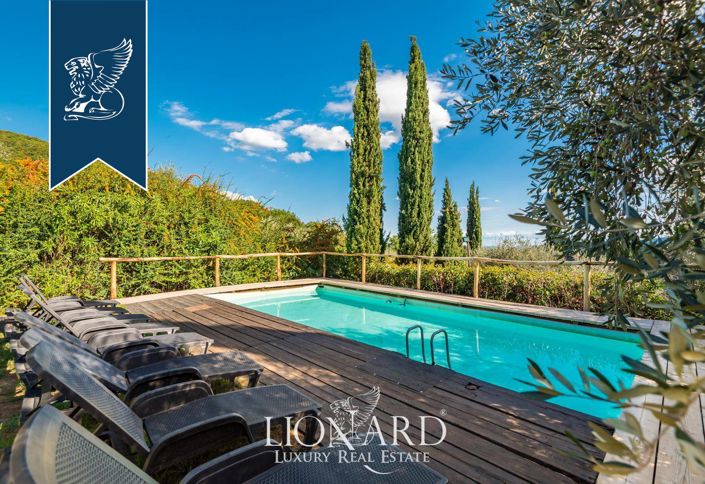 Image No.1-13 Bed Villa for sale