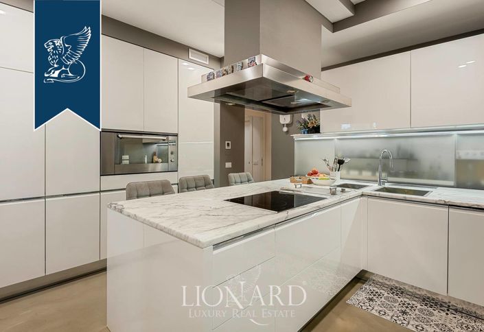 Image No.11-4 Bed Villa for sale