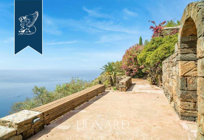 Image No.2-Villa de 5 chambres à vendre à Pantelleria