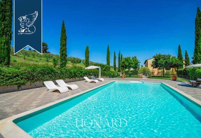 Image No.25-Ferme de 20 chambres à vendre à Collesalvetti