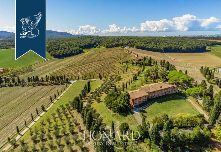 Image No.32-Ferme de 20 chambres à vendre à Collesalvetti