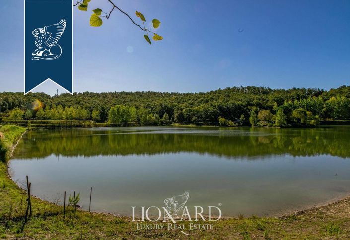 Image No.41-Ferme de 20 chambres à vendre à Collesalvetti
