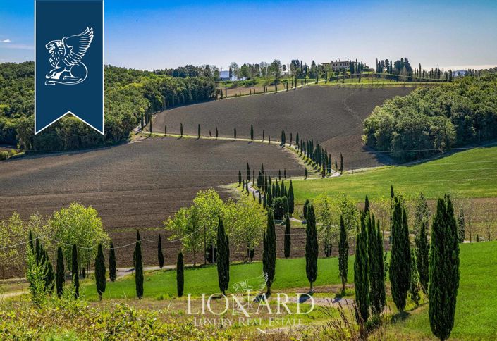 Image No.48-Ferme de 20 chambres à vendre à Collesalvetti