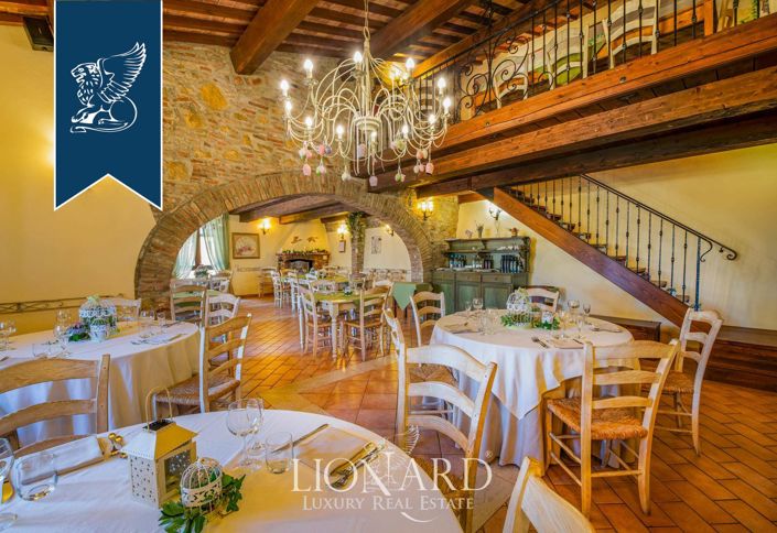 Image No.60-Ferme de 20 chambres à vendre à Collesalvetti