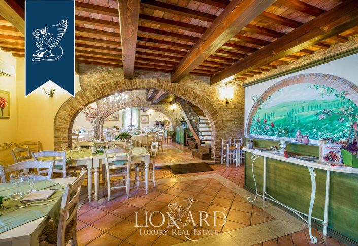 Image No.62-Ferme de 20 chambres à vendre à Collesalvetti