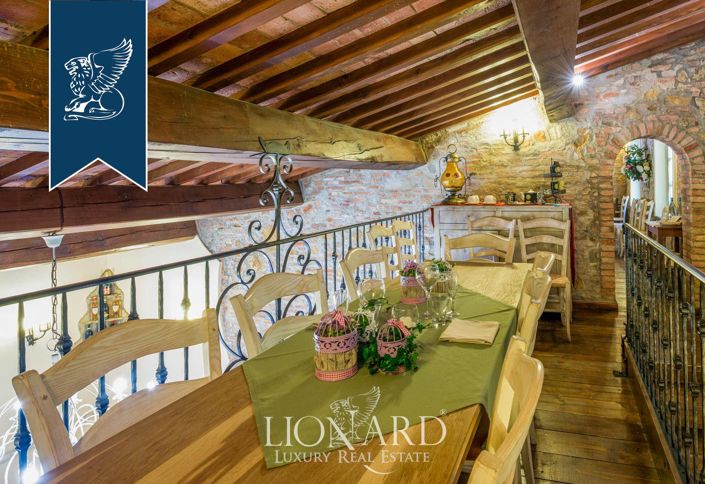 Image No.63-Ferme de 20 chambres à vendre à Collesalvetti