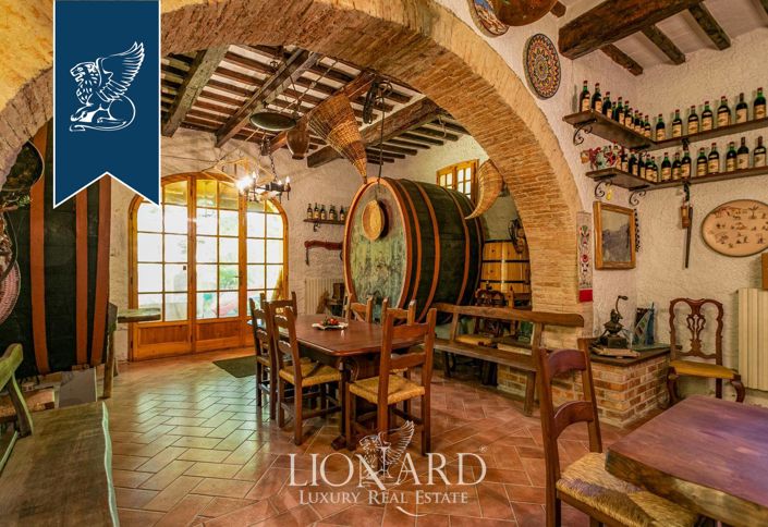 Image No.66-Ferme de 20 chambres à vendre à Collesalvetti