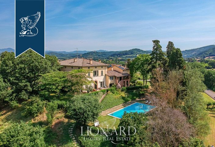 Image No.1-Villa de 12 chambres à vendre à Città di Castello