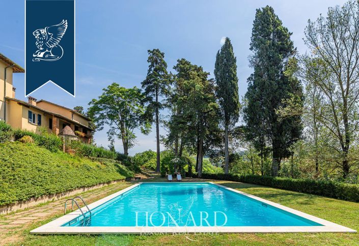 Image No.33-12 Bed Villa for sale