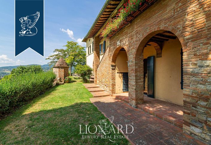 Image No.36-12 Bed Villa for sale