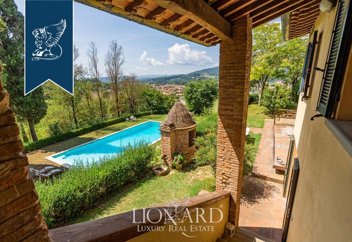 Image No.40-12 Bed Villa for sale