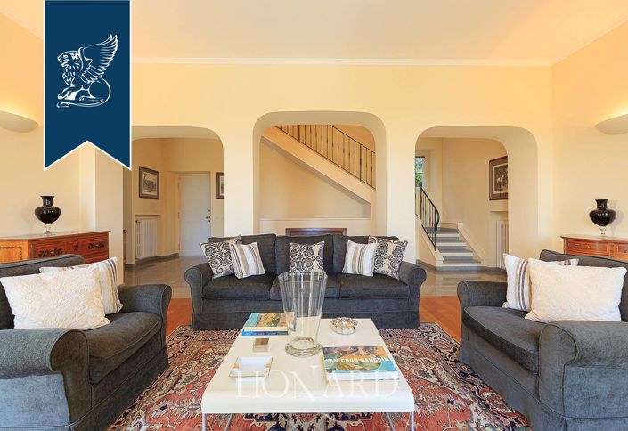 Image No.10-6 Bed Villa for sale