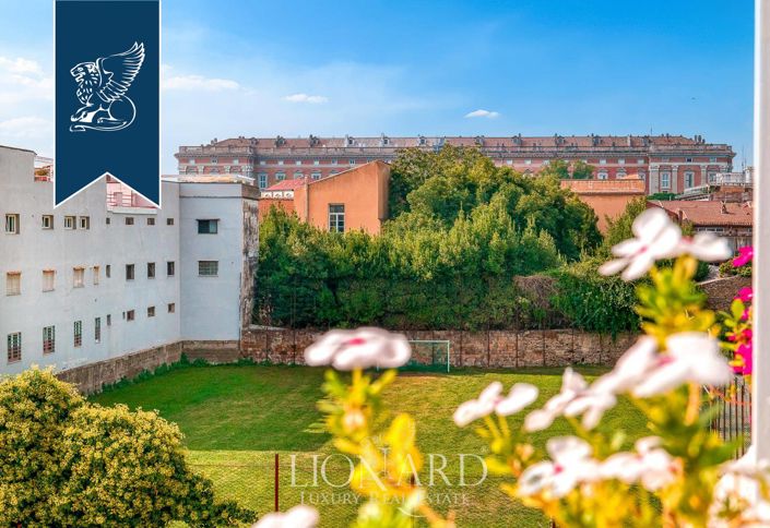 Image No.1-Propriété de 7 chambres à vendre à Caserta