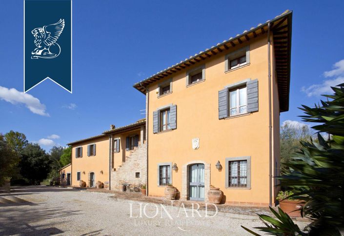 Image No.11-12 Bed Villa for sale