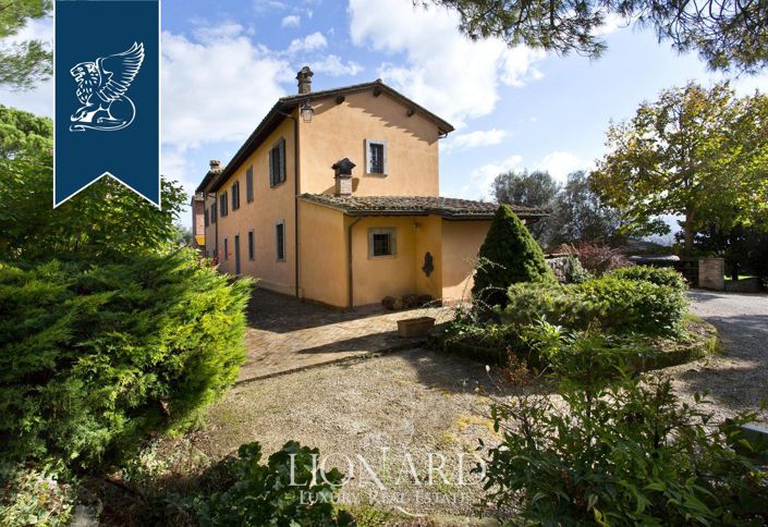 Image No.21-12 Bed Villa for sale