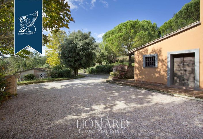 Image No.27-12 Bed Villa for sale