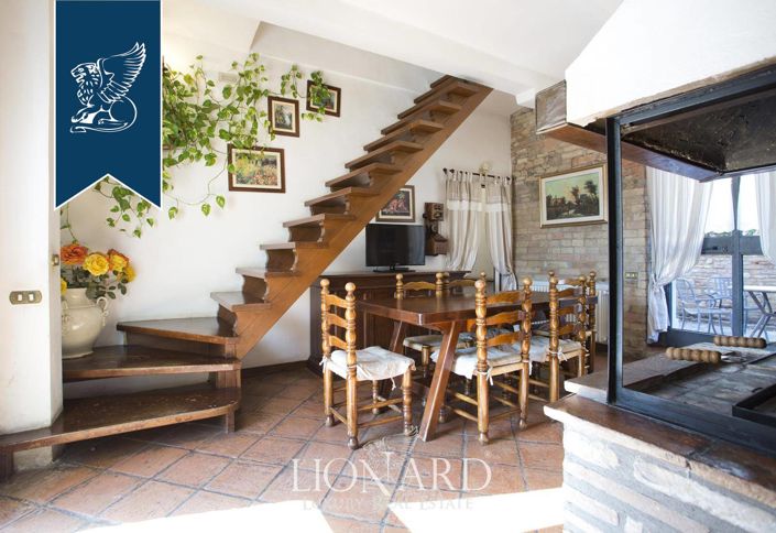 Image No.47-12 Bed Villa for sale