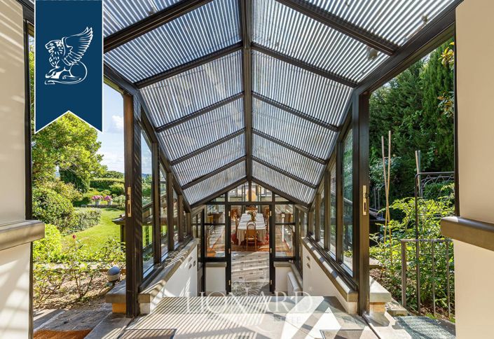 Image No.16-6 Bed Apartment for sale