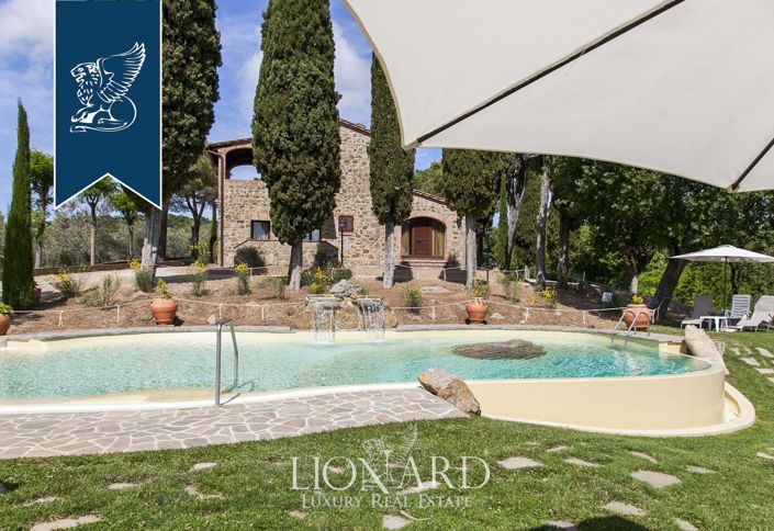 Image No.38-14 Bed Farmhouse for sale