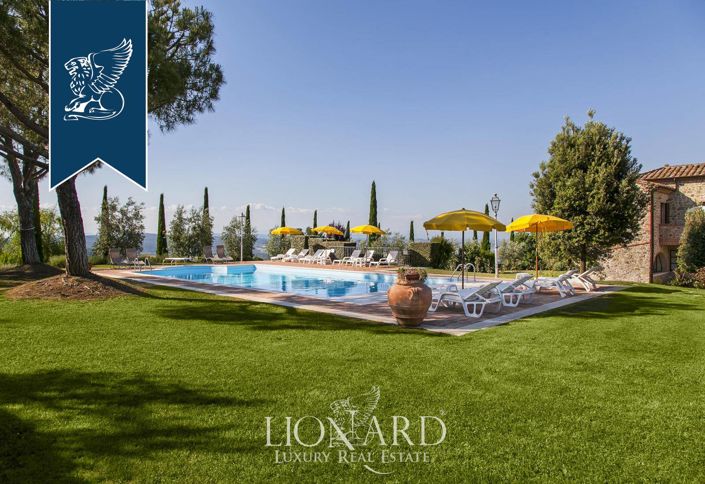 Image No.59-14 Bed Farmhouse for sale