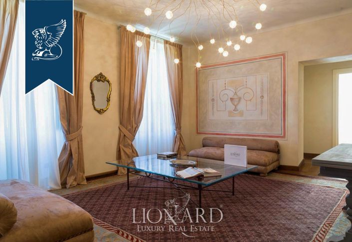 Image No.14-10 Bed Property for sale