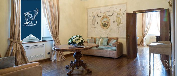 Image No.21-Propriété de 10 chambres à vendre à Licciana Nardi