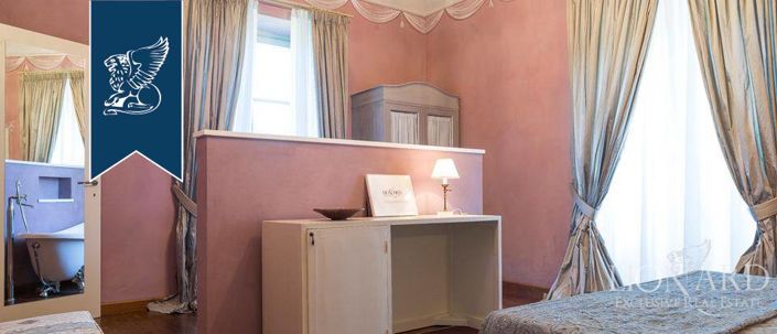 Image No.36-Propriété de 10 chambres à vendre à Licciana Nardi