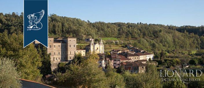 Image No.4-Propriété de 10 chambres à vendre à Licciana Nardi