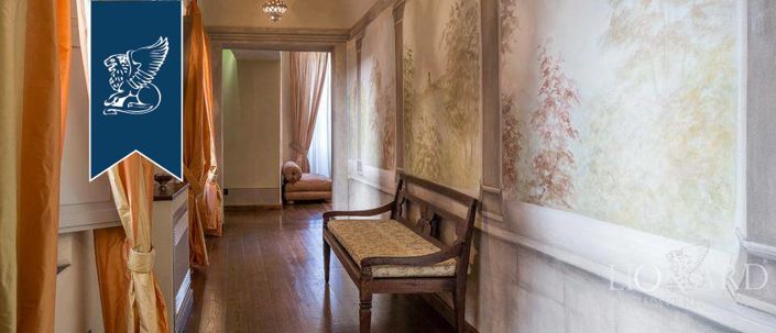 Image No.41-Propriété de 10 chambres à vendre à Licciana Nardi