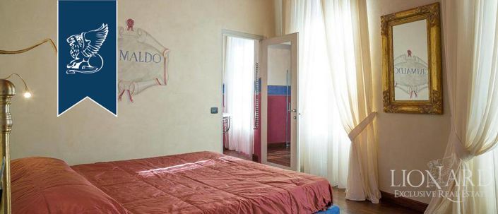 Image No.42-Propriété de 10 chambres à vendre à Licciana Nardi