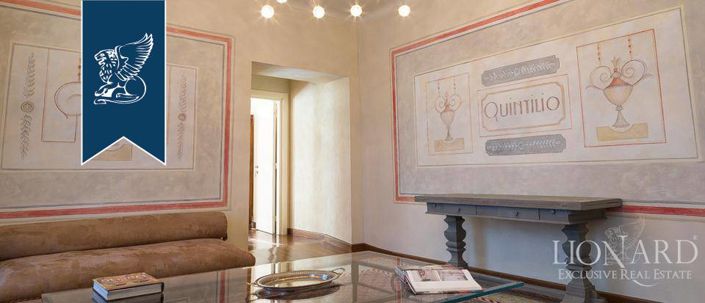 Image No.50-Propriété de 10 chambres à vendre à Licciana Nardi