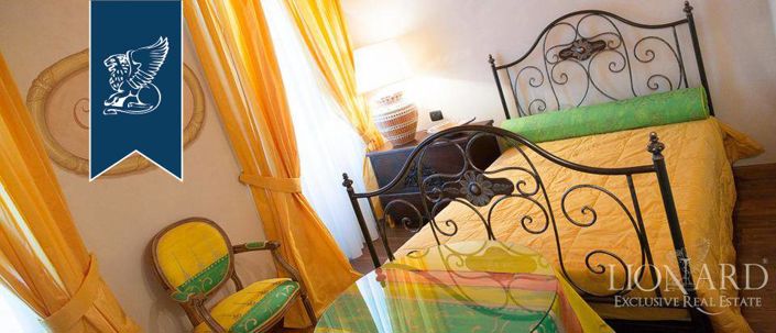 Image No.52-Propriété de 10 chambres à vendre à Licciana Nardi