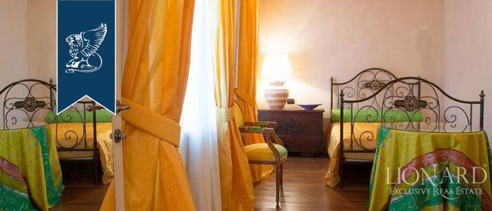 Image No.53-Propriété de 10 chambres à vendre à Licciana Nardi