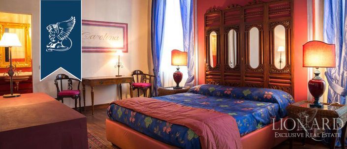 Image No.56-Propriété de 10 chambres à vendre à Licciana Nardi